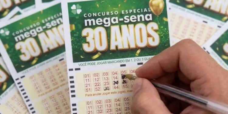 Mega-Sena 30 anos: confira o resultado sorteado neste domingo; prêmio é de R$ 336 mi