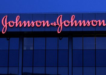 J&J acelera corrida por inovação em câncer com compra de US$ 1 bilhão